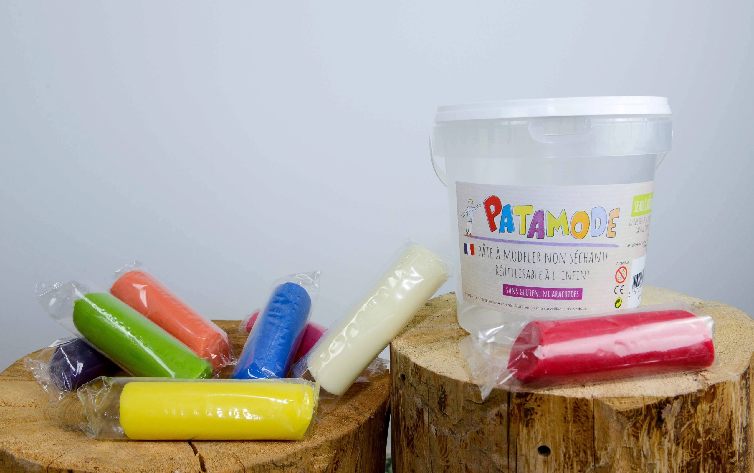 Pâte à modeler végétale qui ne sèche pas - Seau 8 Bâtons -Patamode